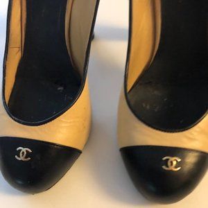 Fabulous two tone CHANEL Heels